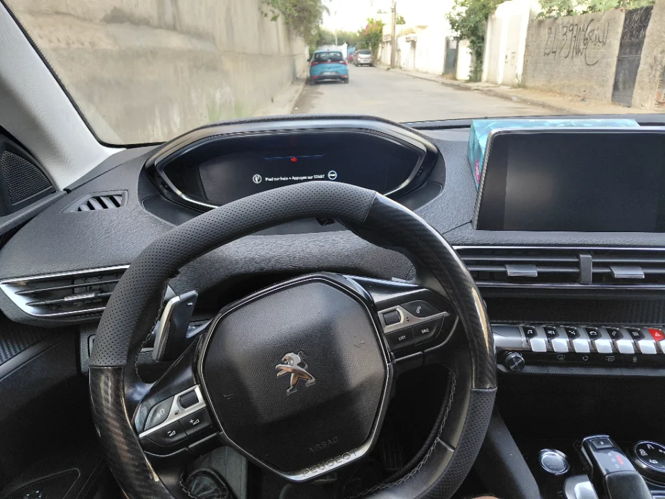 Peugeot 3008 - Photo 3