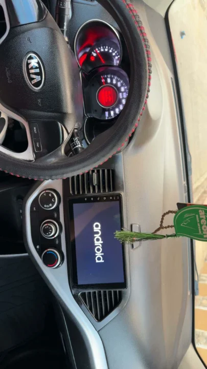 Kia PICANTO - Photo 2