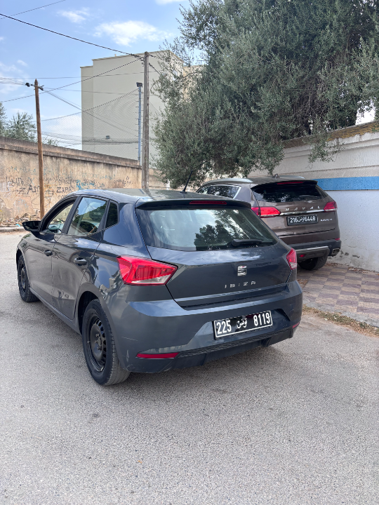 Seat Ibiza - Photo 3