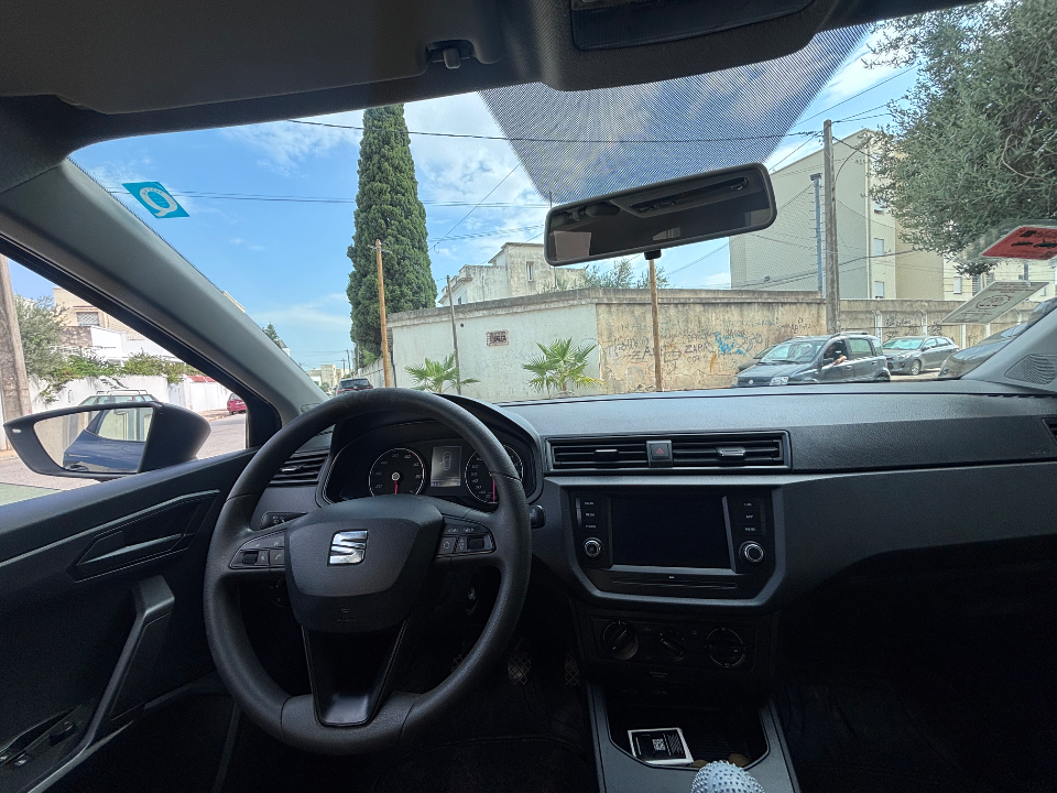 Seat Ibiza - Photo 2