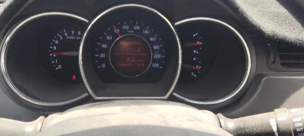 Kia RIO - Photo 2