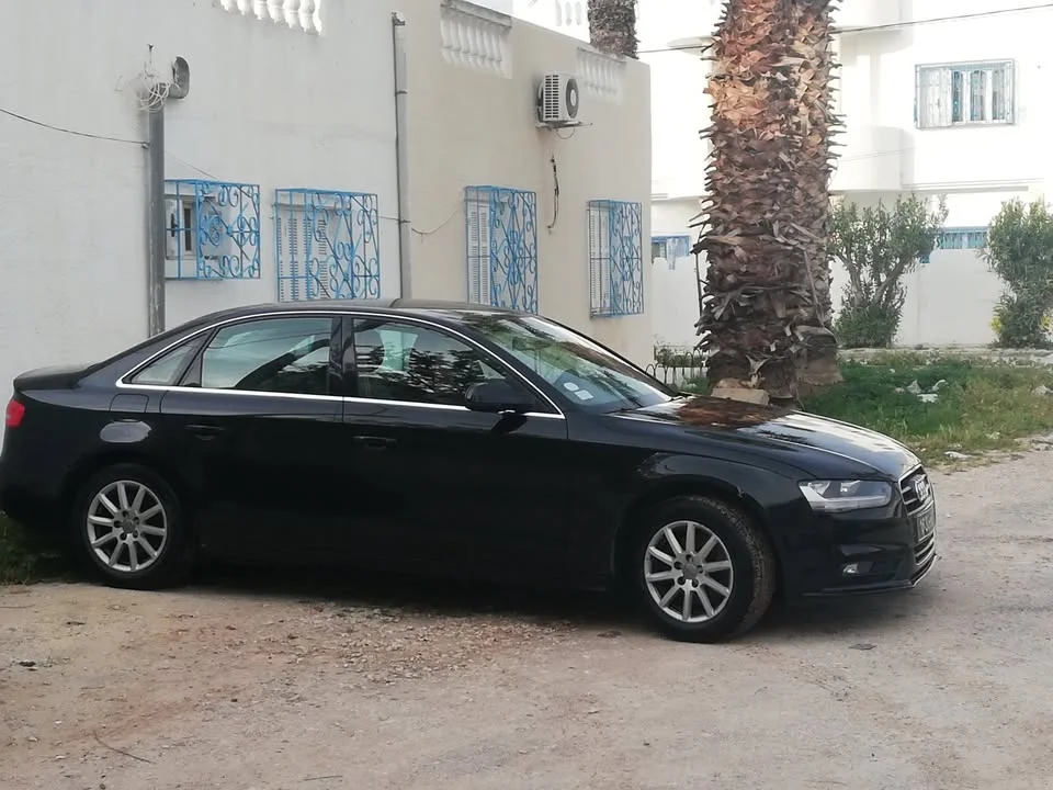 Audi A4 - Photo 2
