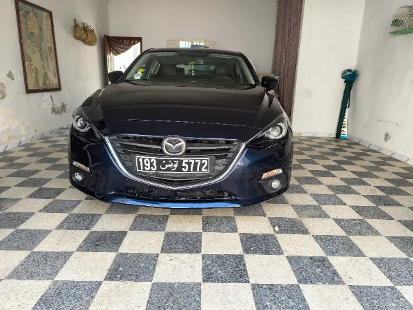 Mazda Mazda3 fastback 2017 Essence