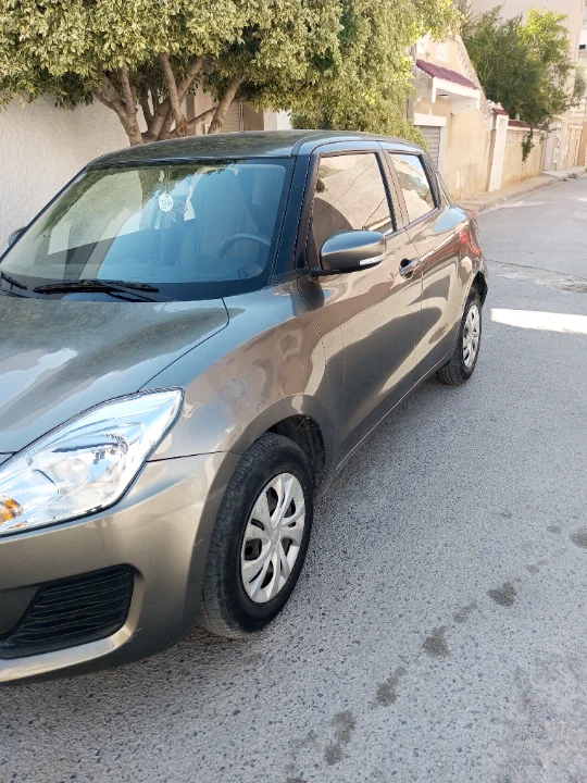 Suzuki Swift - Photo 7