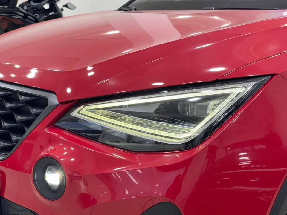 Seat Arona - Photo 7