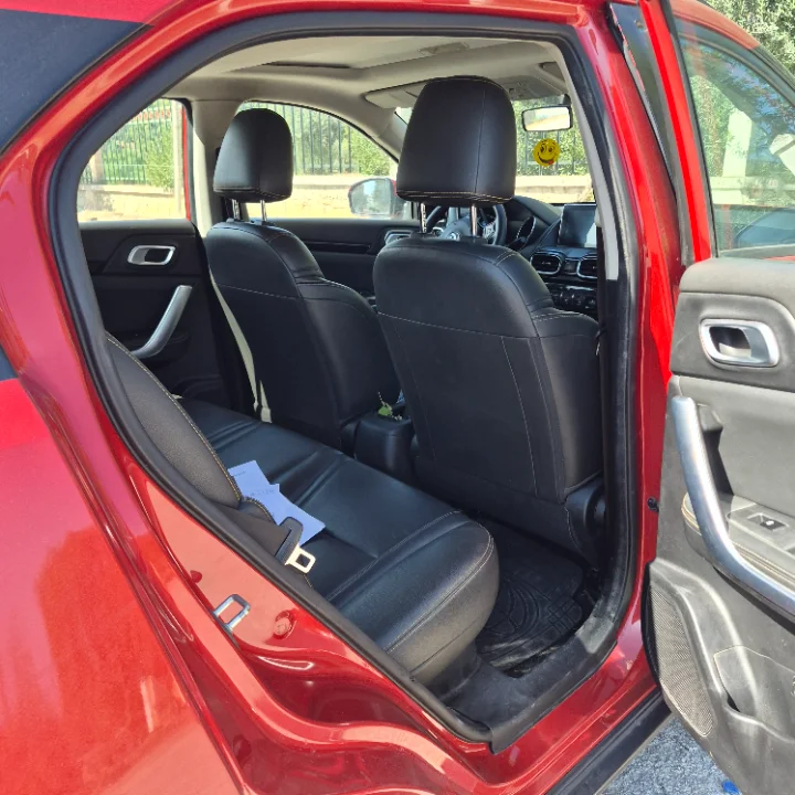 Dongfeng AX4 - Photo 6
