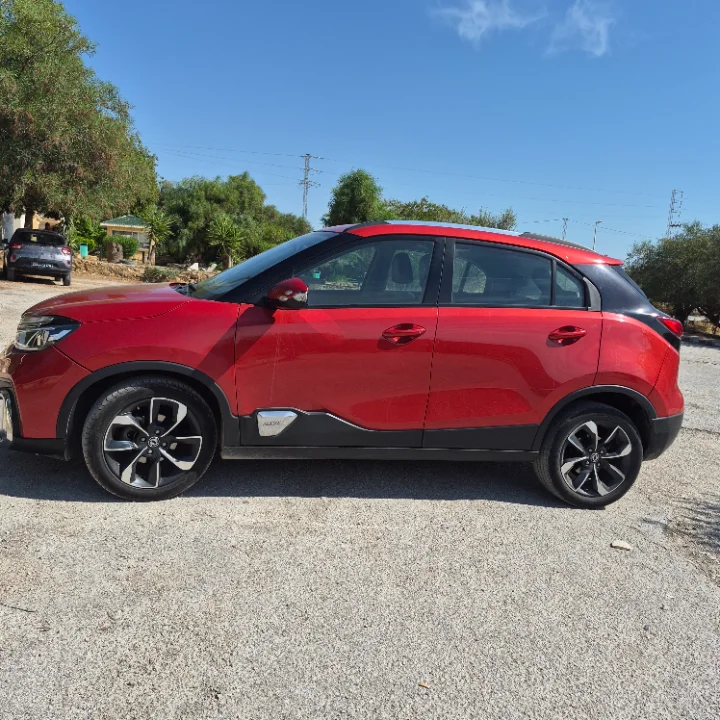 Dongfeng AX4 - Photo 2