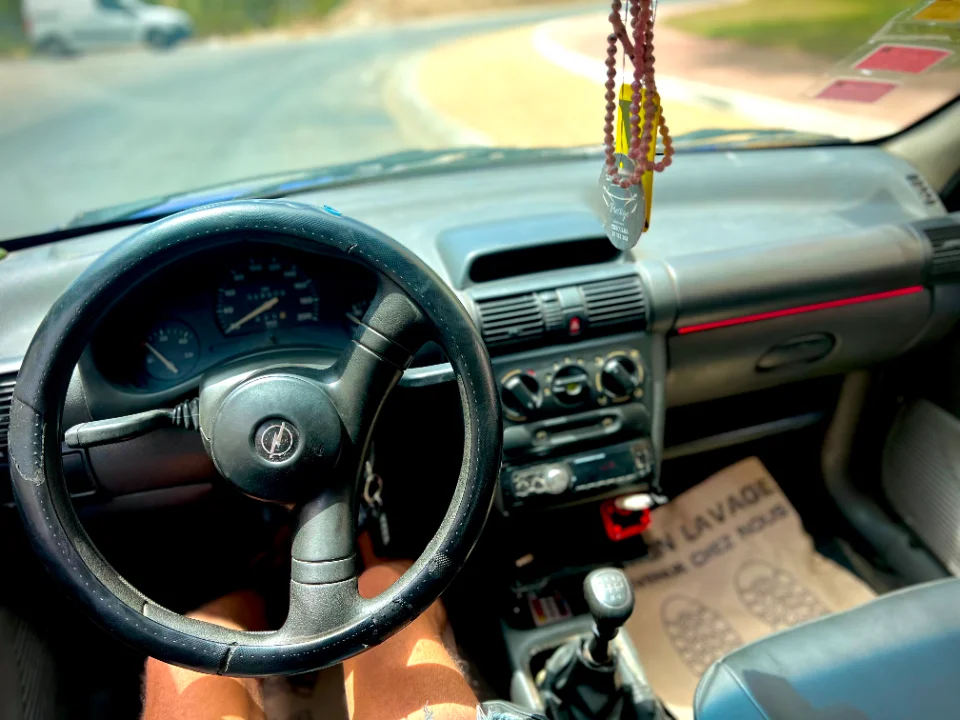 Opel Corsa - Photo 8