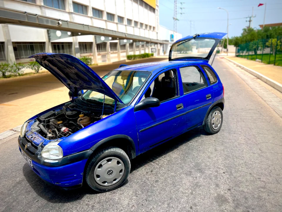 Opel Corsa - Photo 2