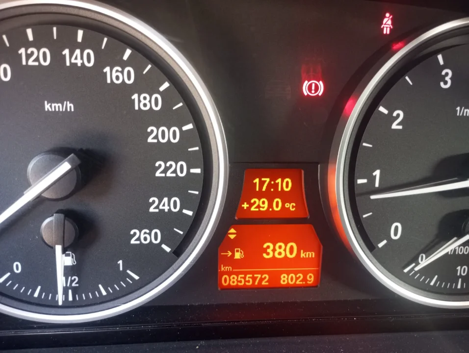 Bmw 520 - Photo 2