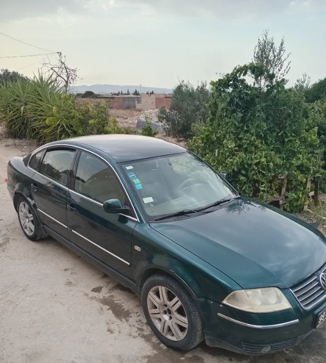Volkswagen Passat - Photo 4