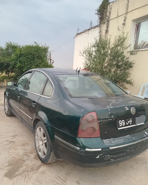 Volkswagen Passat - Photo 3