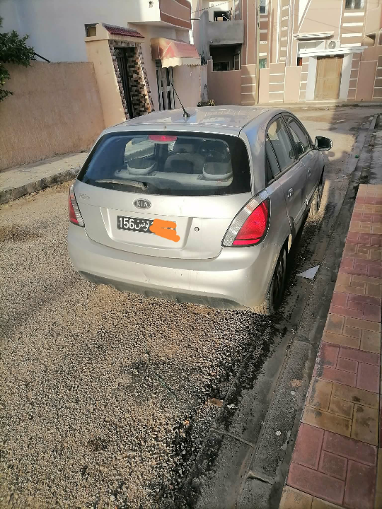 Kia RIO - Photo 4