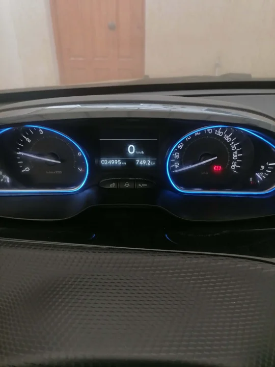 Peugeot 2008 - Photo 10