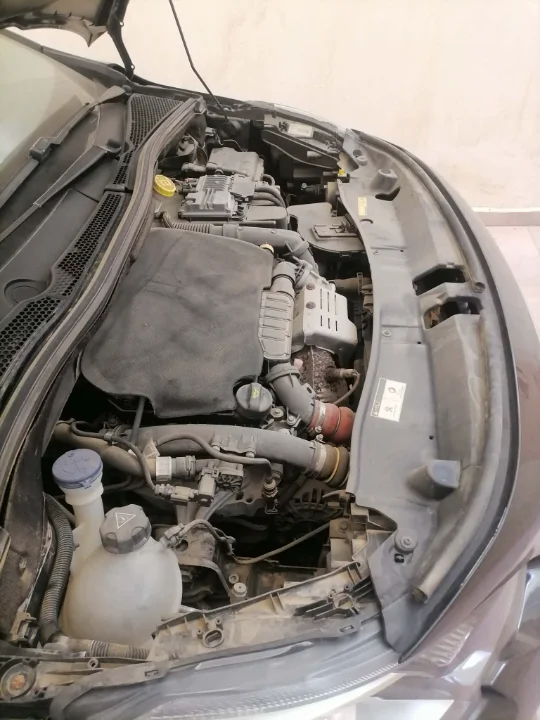 Peugeot 2008 - Photo 8