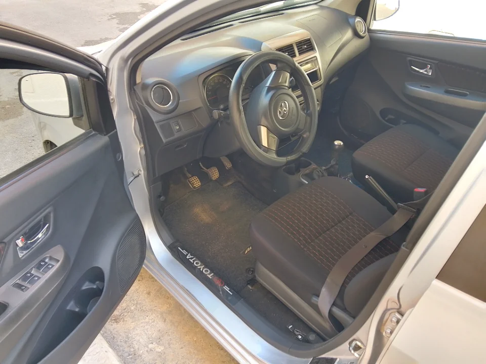 Toyota Aygo - Photo 7