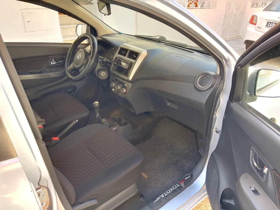 Toyota Aygo - Photo 6