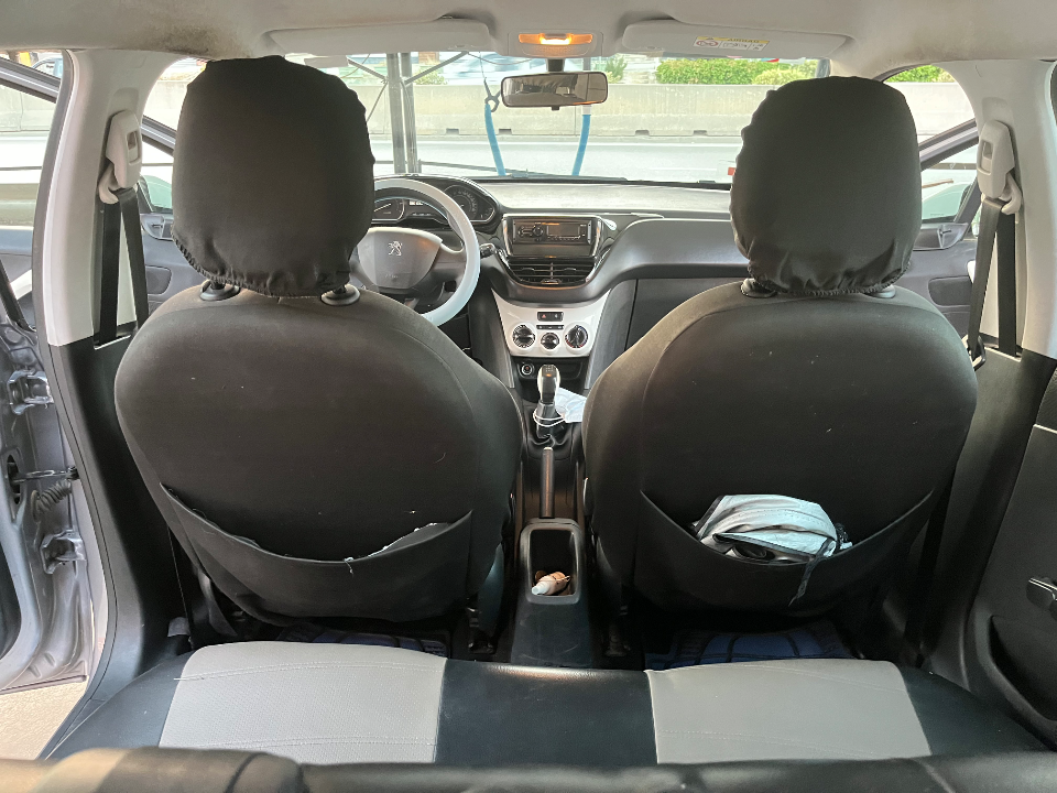 Peugeot 208 - Photo 5
