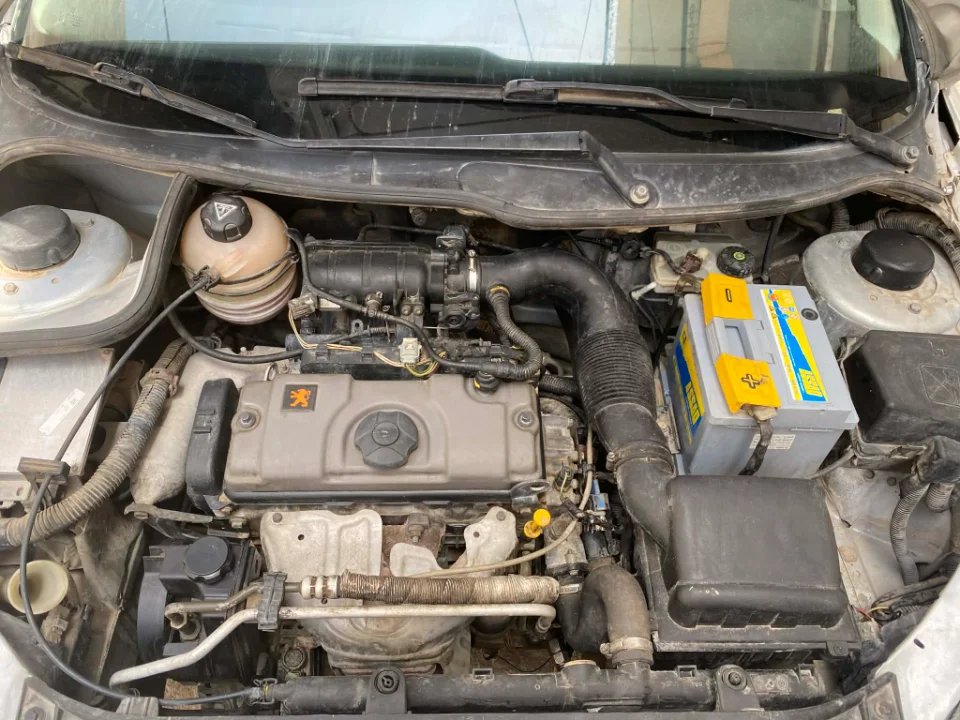 Peugeot 206 - Photo 2