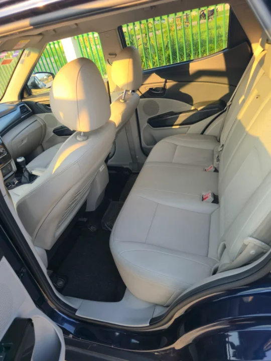 Ssangyong Tivoli - Photo 4