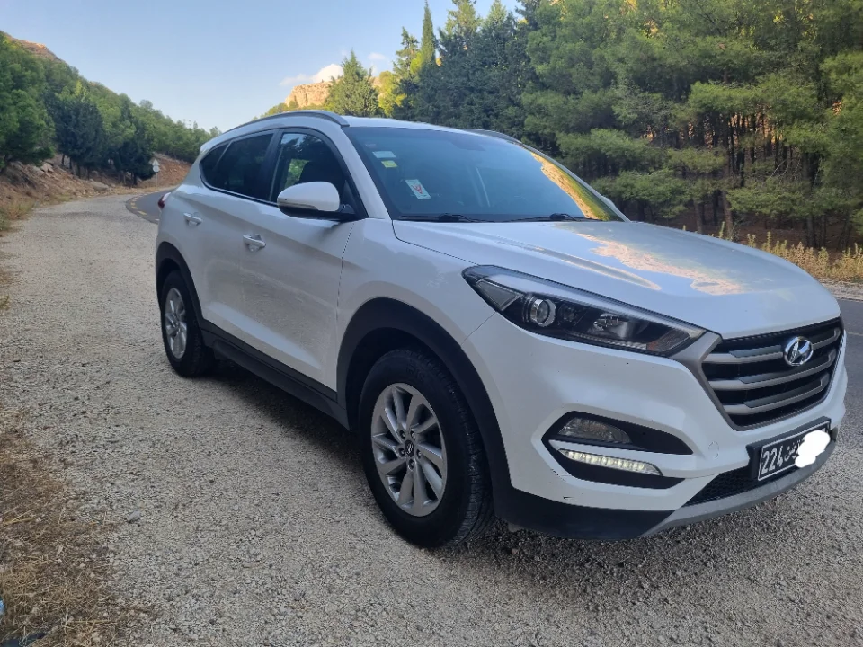 Hyundai TUCSON - Photo 3