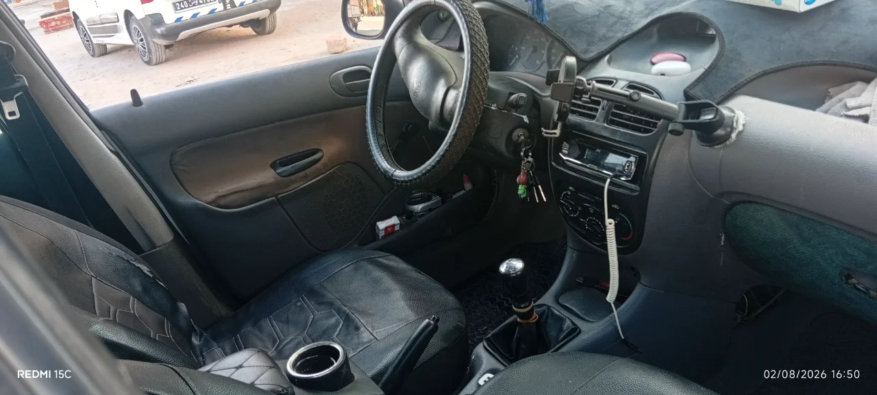 Peugeot 206 - Photo 4