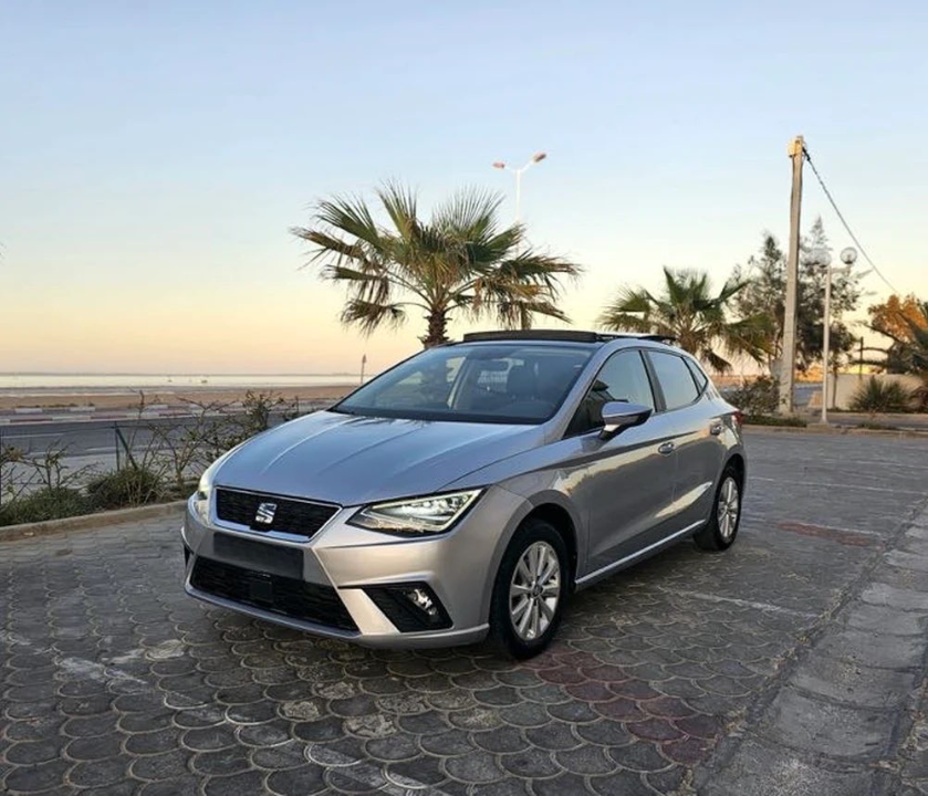 Seat Ibiza - Photo 4