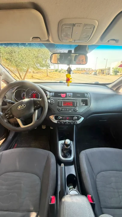 Kia RIO - Photo 5