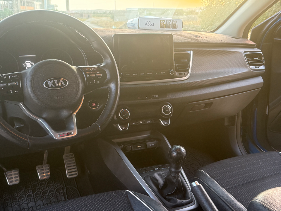 Kia RIO - Photo 9