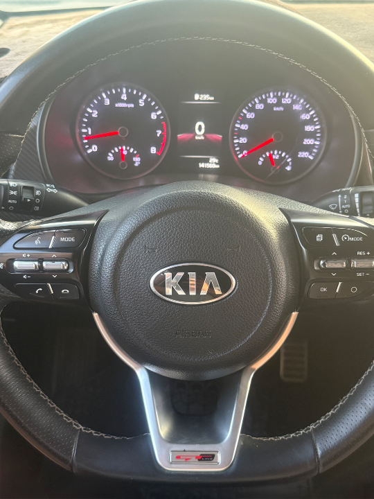 Kia RIO - Photo 7