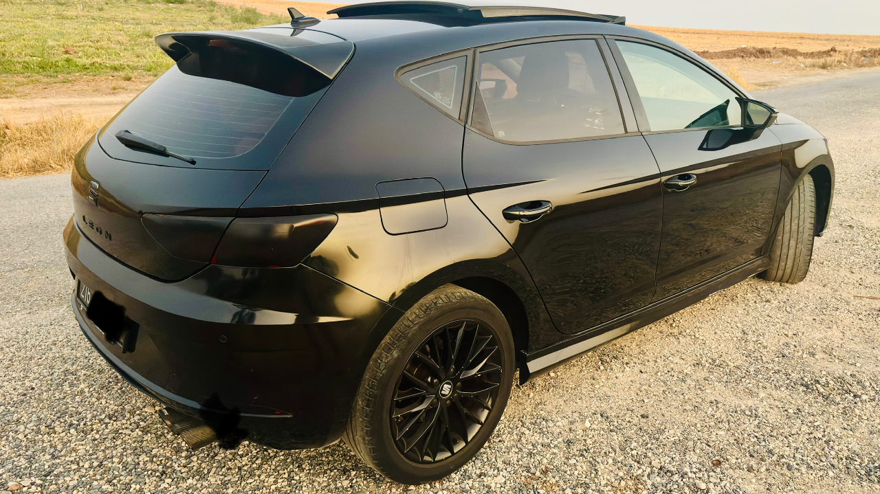 Seat Leon - Photo 5