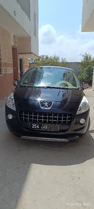 Peugeot 3008 2012