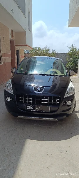 Peugeot 3008 1.6 Essence 9 CV – Modèle 2012 – Très bon état – 47 000 km seulement