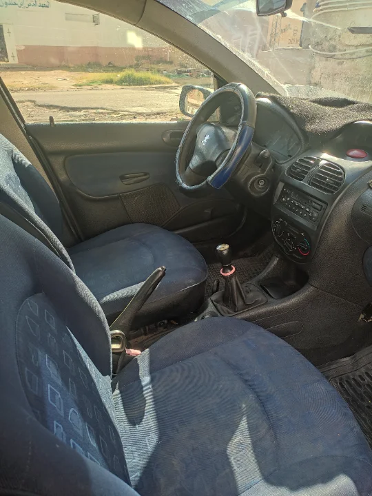 Peugeot 206 - Photo 9