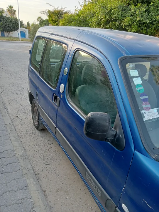Citroen BERLINGO - Photo 3