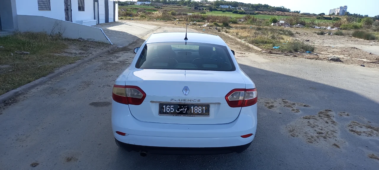 Renault Fluence - Photo 12