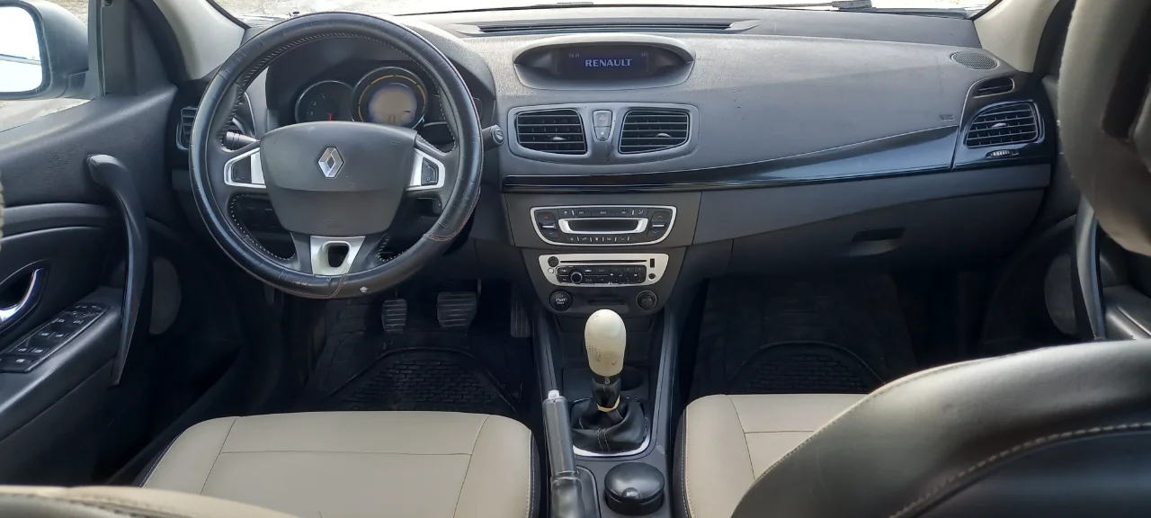 Renault Fluence - Photo 11