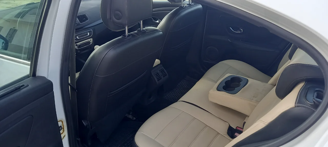 Renault Fluence - Photo 10