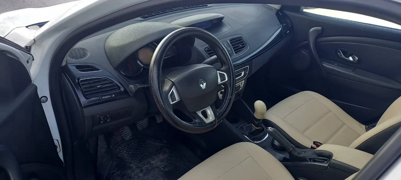 Renault Fluence - Photo 5