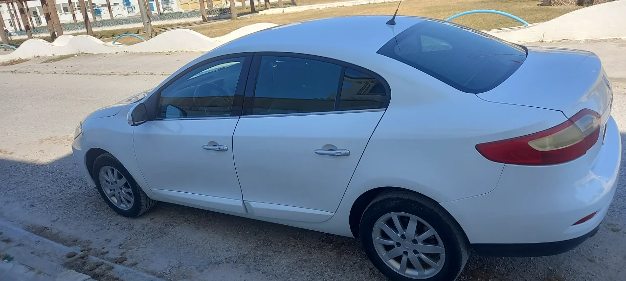 Renault Fluence - Photo 4