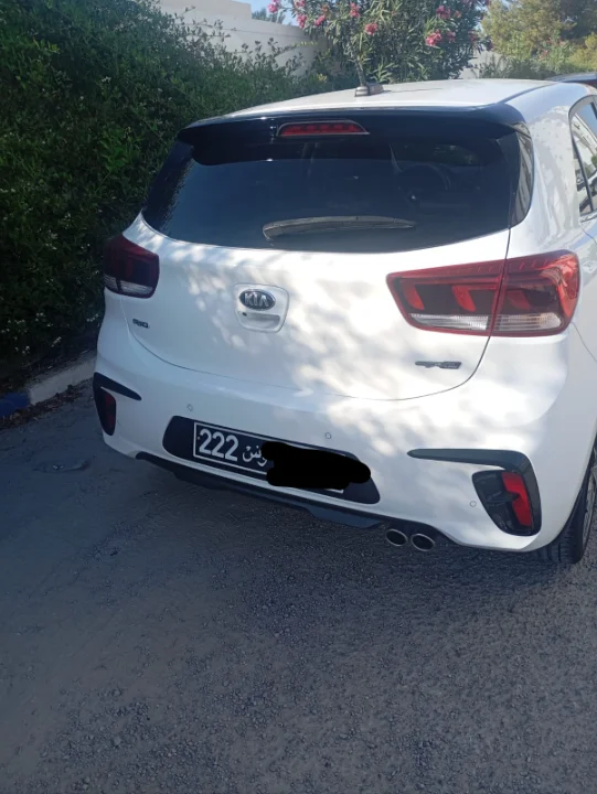 Kia RIO X-LINE - Photo 7