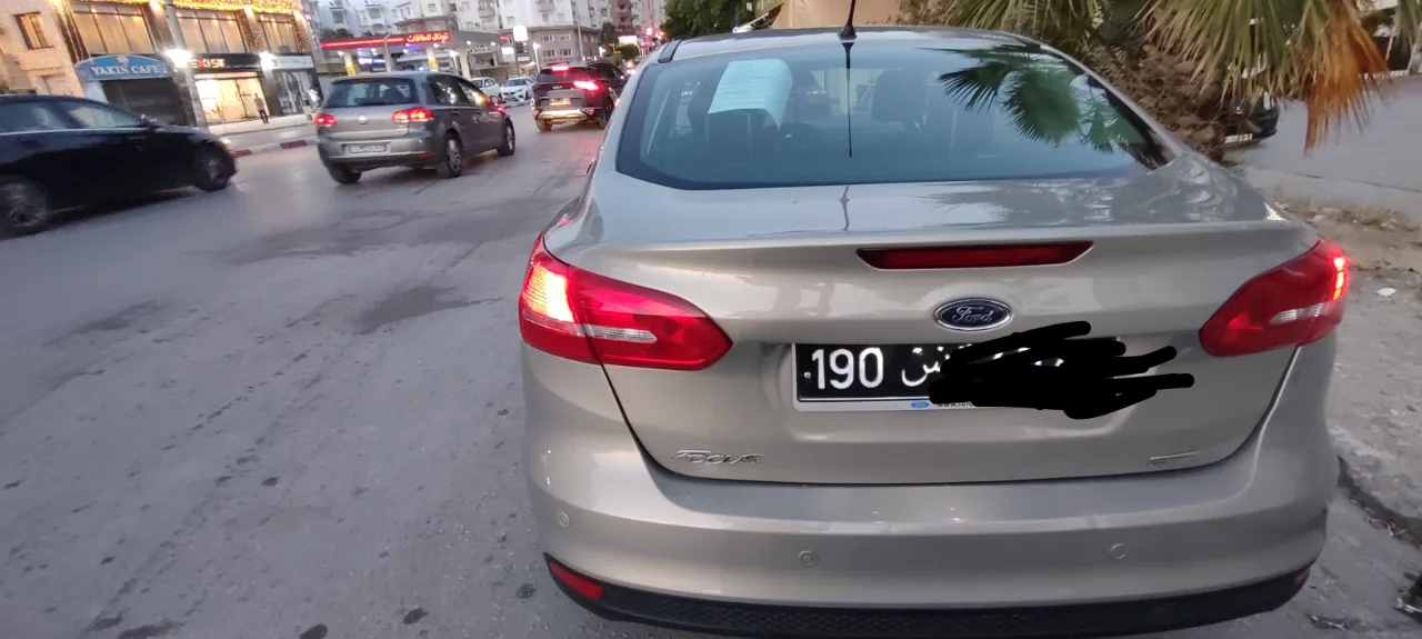 Ford FOCUS - Photo 3