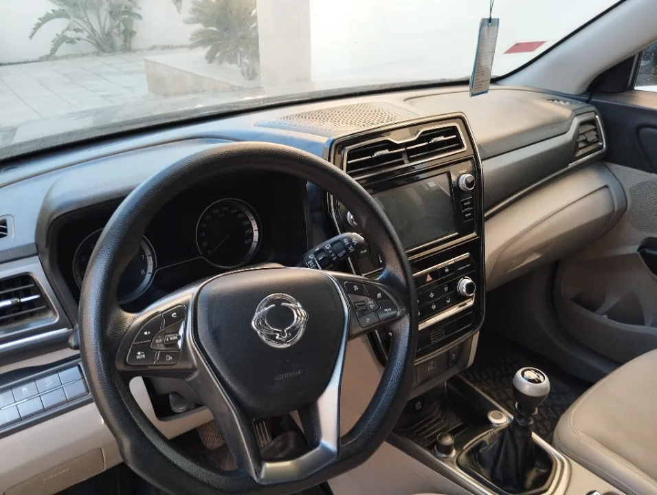 Ssangyong Tivoli - Photo 3