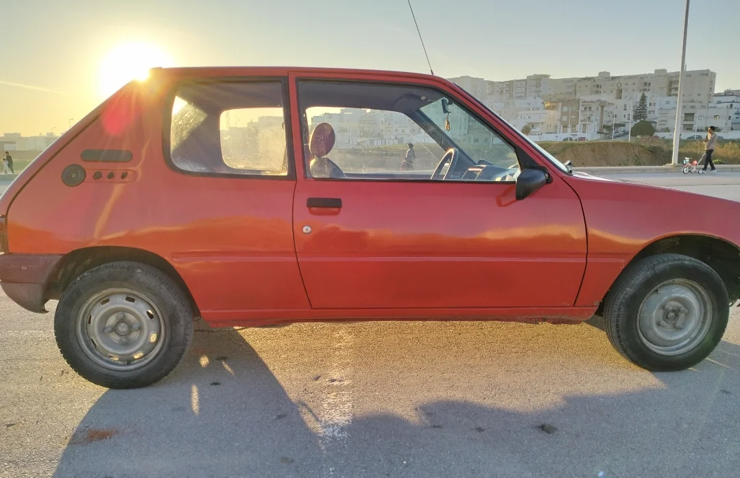 Peugeot 205 - Photo 8