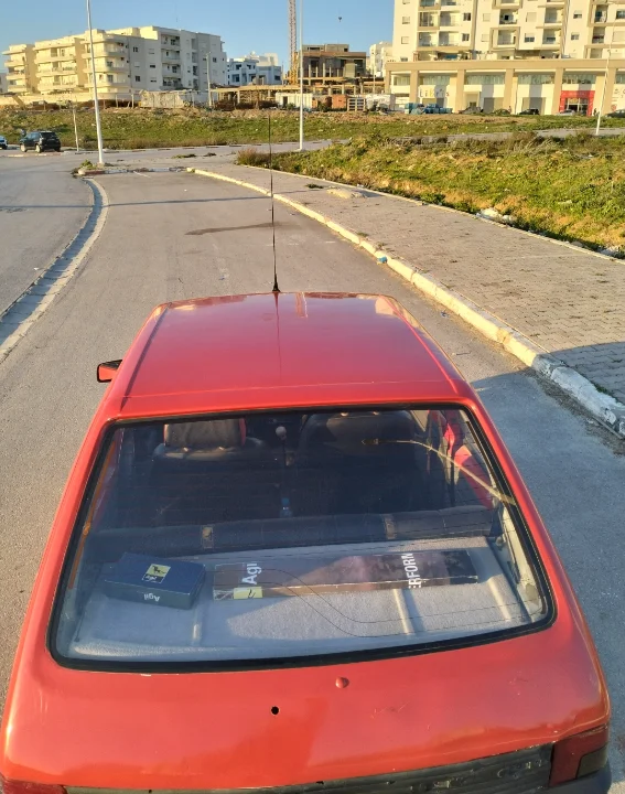 Peugeot 205 - Photo 6