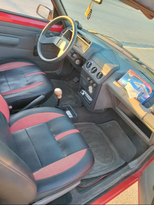 Peugeot 205 - Photo 5