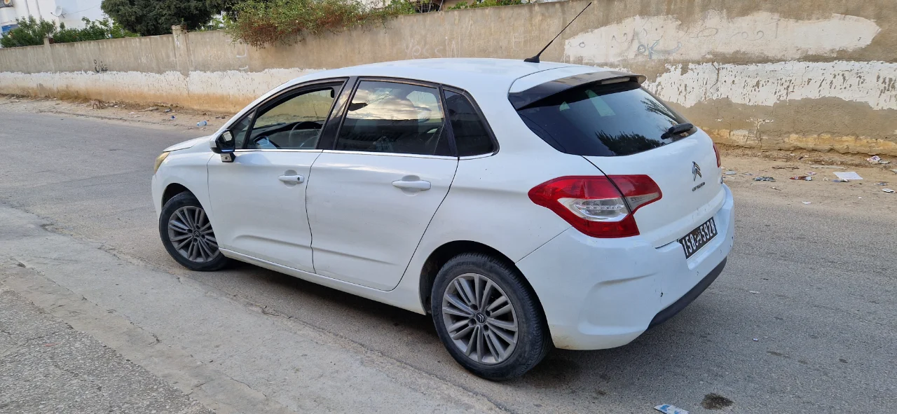 Citroen C4 - Photo 2