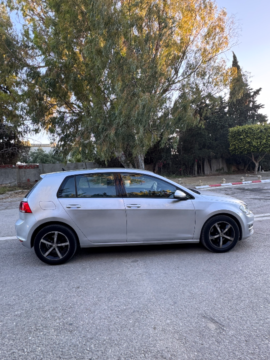 Volkswagen Golf - Photo 5
