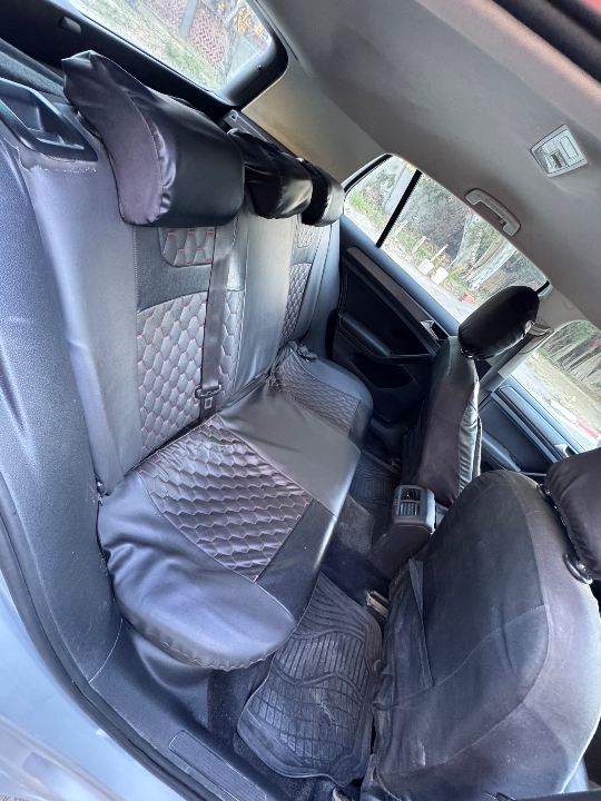 Volkswagen Golf - Photo 2