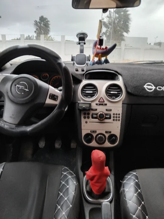 Opel Corsa - Photo 2